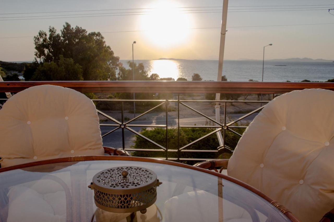 Luxury Seaview Apartment By The Sea Saronida Exteriör bild